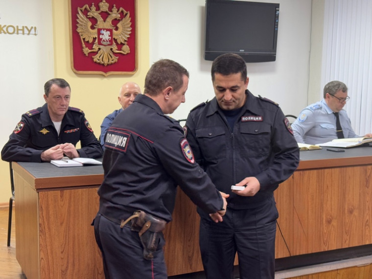 Железногорские полицейские получили награды за службу. Железногорские полицейские получили награды за службу.